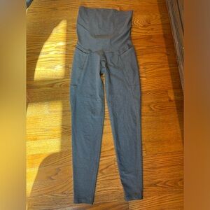 Beyond the Bump Grey Maternity leggings in XS